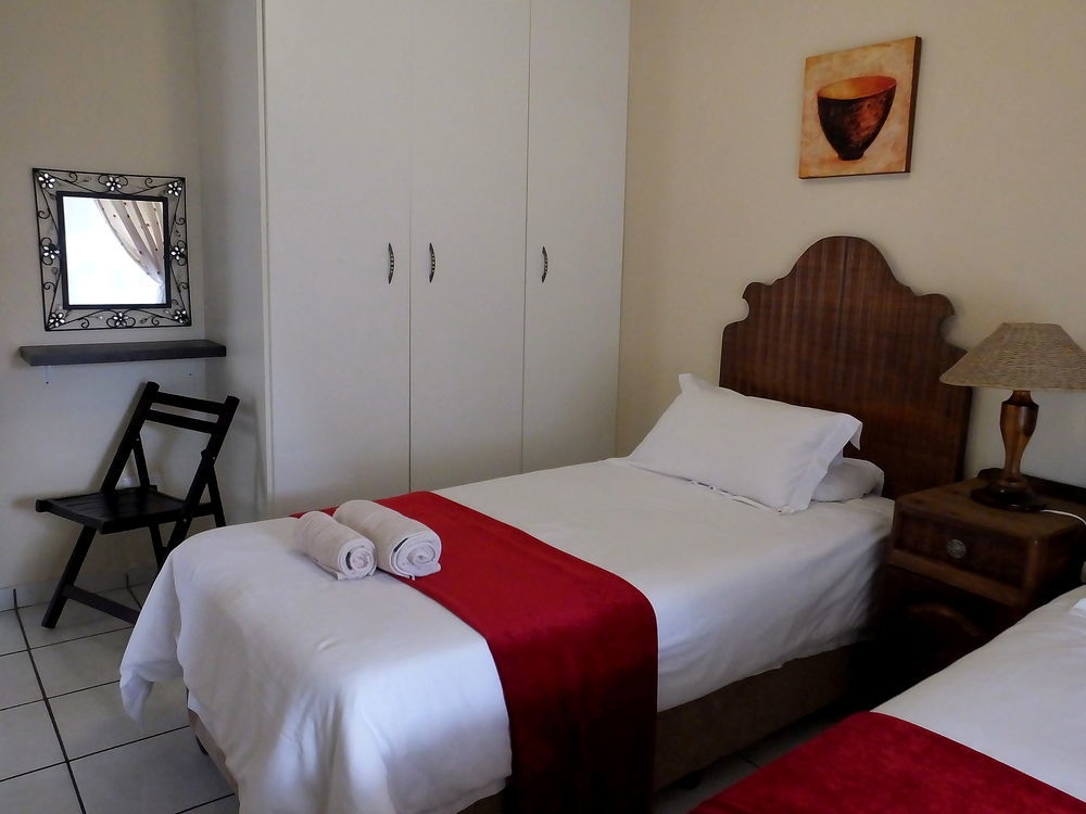 Sunshine Self Catering Apartment Mbombela Екстериор снимка