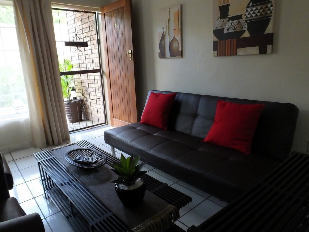 Sunshine Self Catering Apartment Mbombela Екстериор снимка