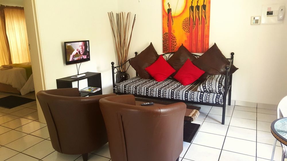 Sunshine Self Catering Apartment Mbombela Екстериор снимка